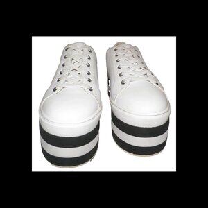 Women's 10 Steve Madden 3 inch Platform Sneaker Shoes Glam Goth Punk